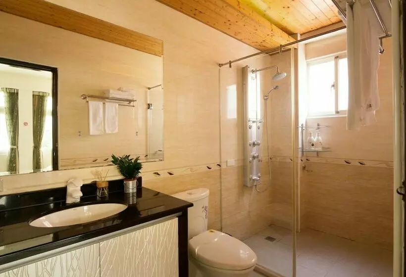 پانسیون Travel Inn