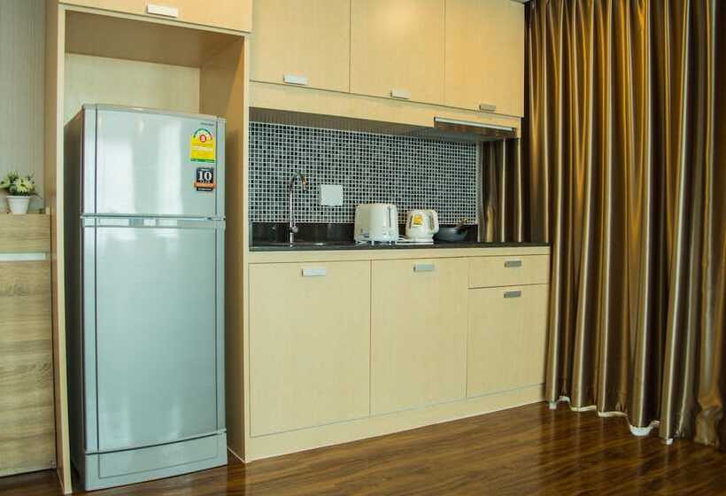 The Near Residence Sriracha