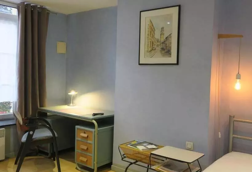 Aamiaismajoitus (B&B) Chambres Du Petit Bois
