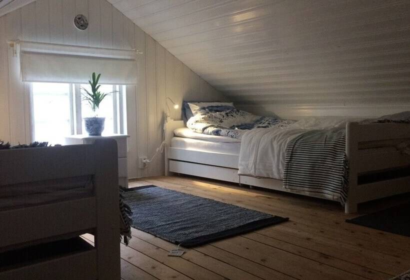 בית מלון כפרי Fjällbacka Camping