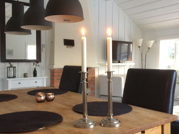 בית מלון כפרי Fjällbacka Camping