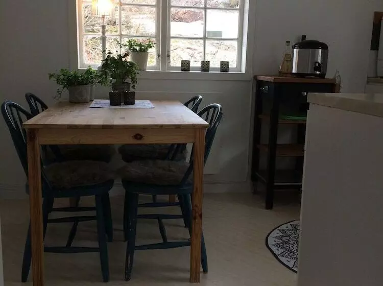 Hotelli Fjällbacka Camping