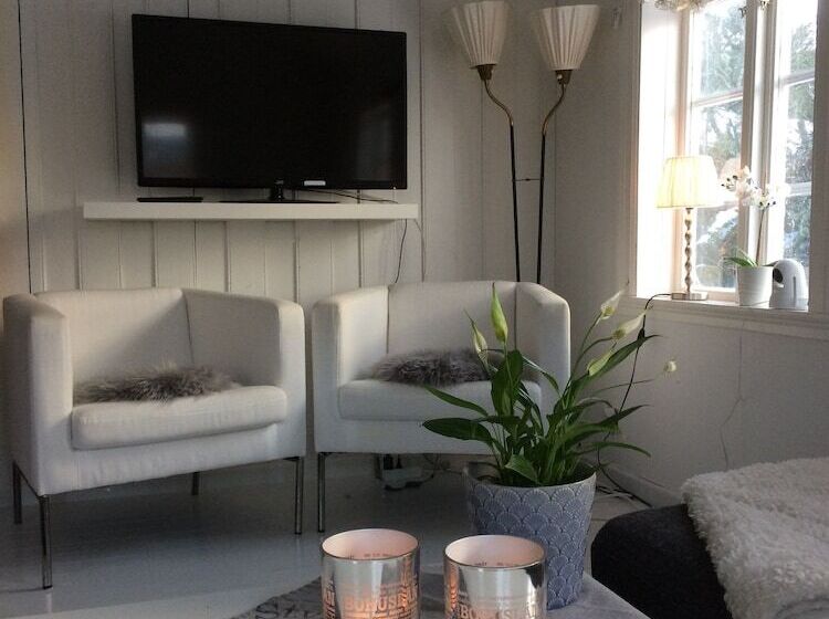 בית מלון כפרי Fjällbacka Camping