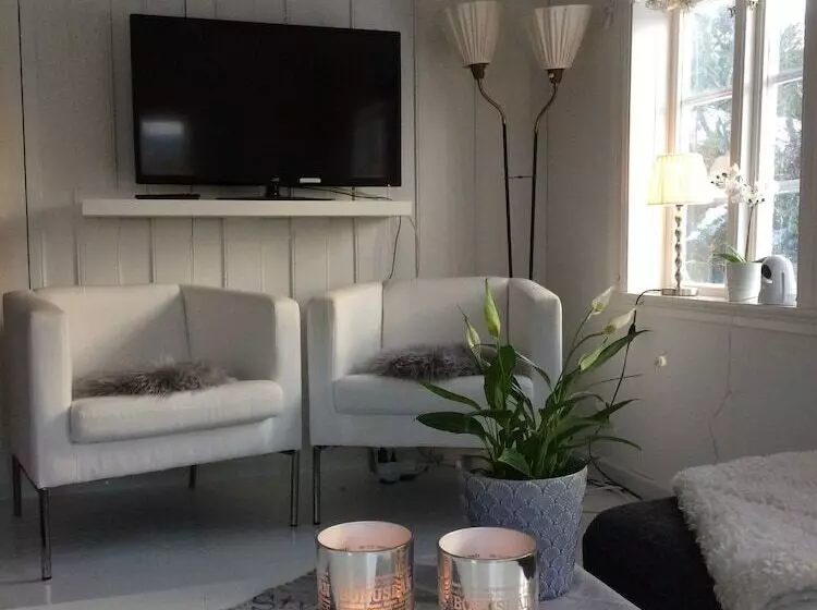 Hotelli Fjällbacka Camping