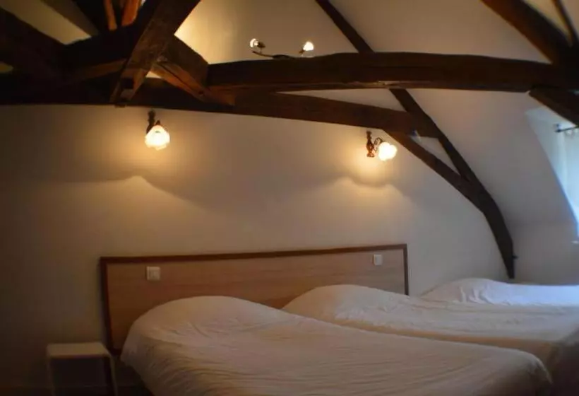 ホテル Le Relais Du Morvan