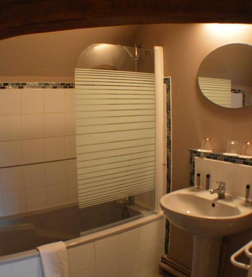 בית מלון כפרי Le Relais Du Morvan