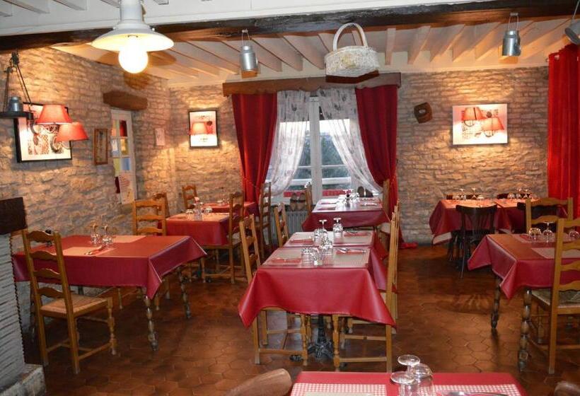 בית מלון כפרי Le Relais Du Morvan