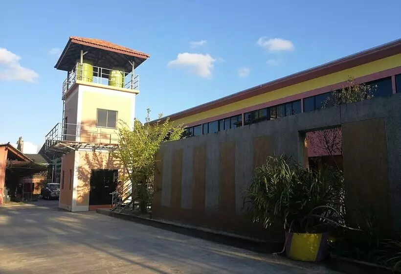 ホテル Nattawadee Resort