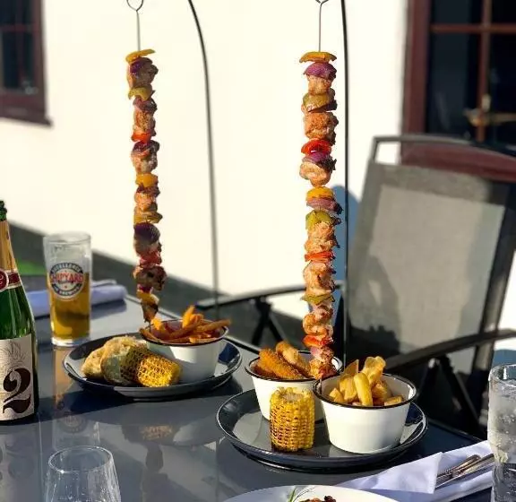 هتل The Boars Head