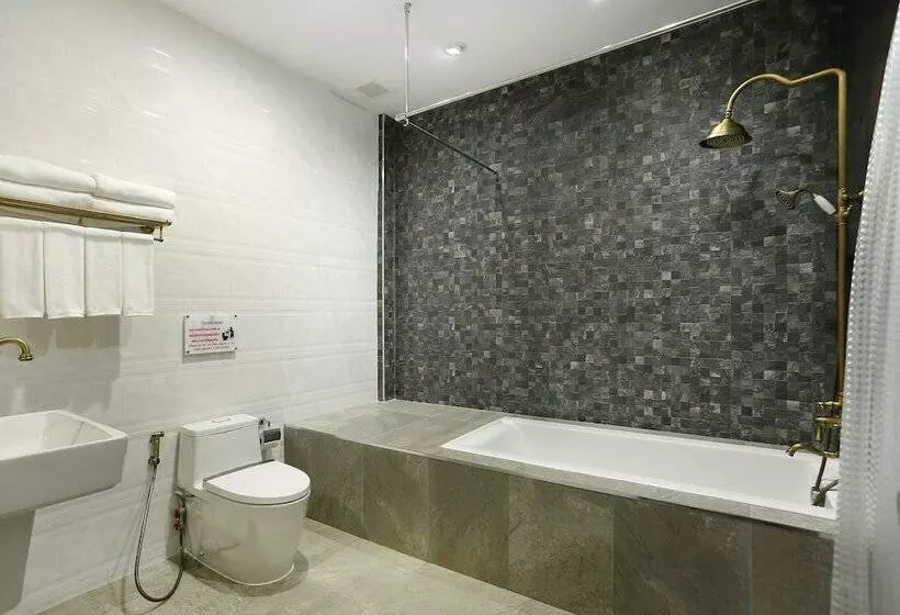 هتل The Vega Resort