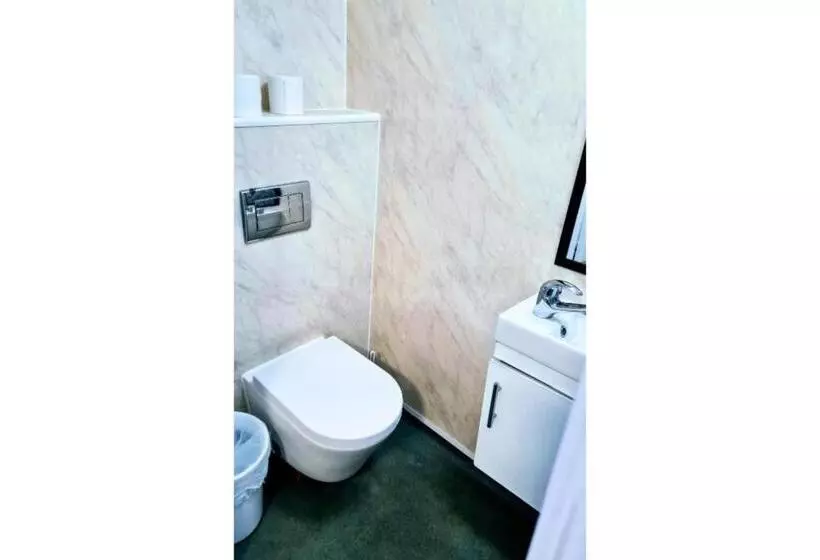 モーテル Aparthotel Hathern