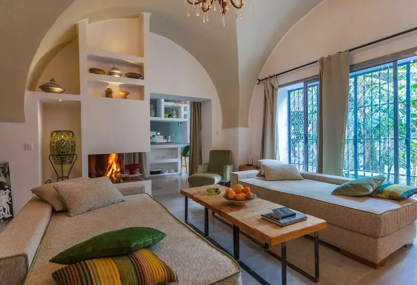 پانسیون Dar El Gaied