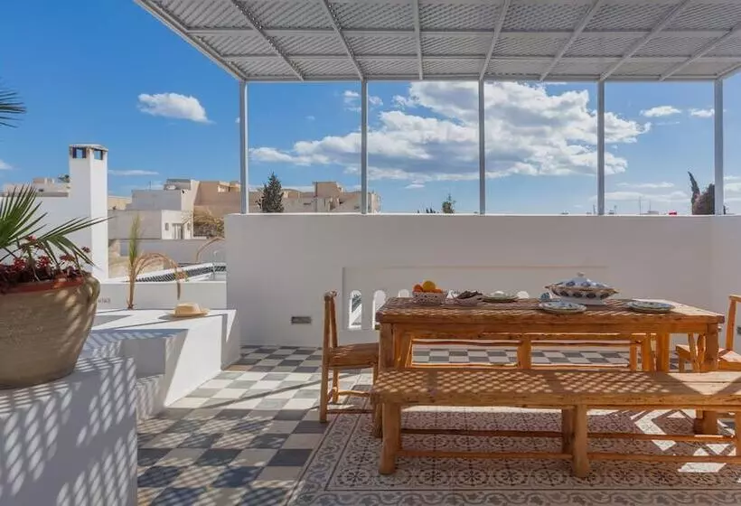 پانسیون Dar El Gaied