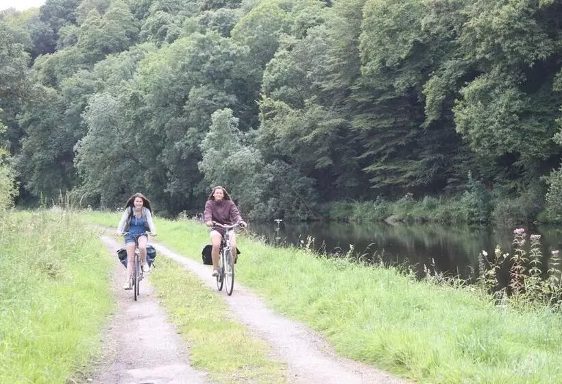 Majatalo Le Nid D'omer