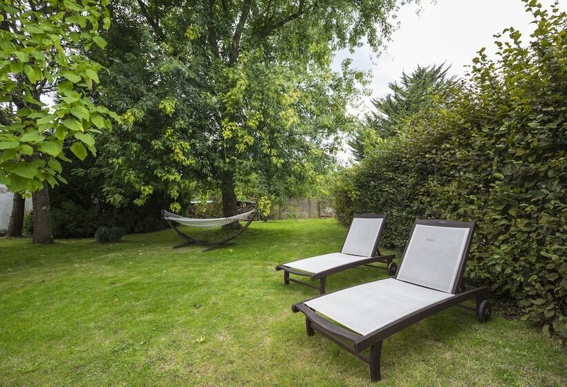 Пансион Le Nid D'omer