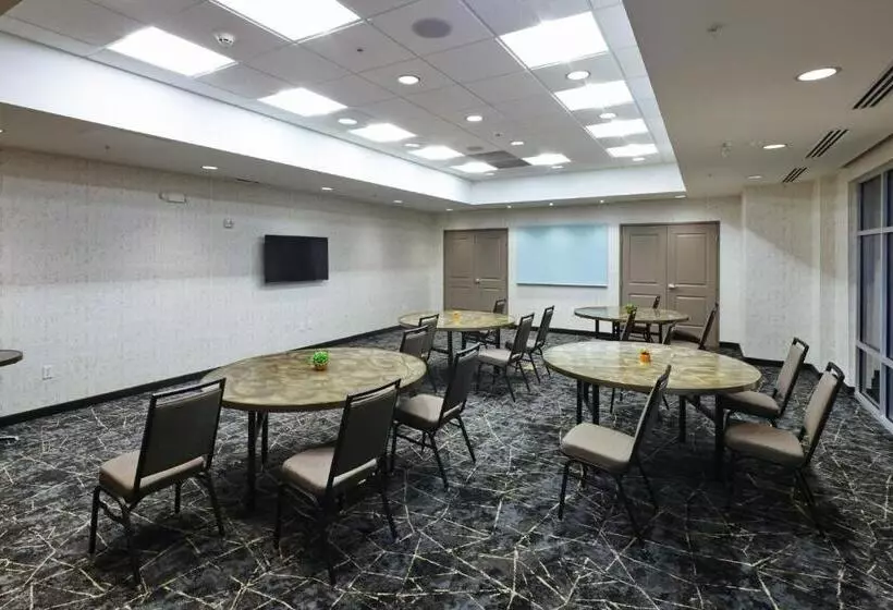 Residence Inn By Marriott Phoenix Chandler/south