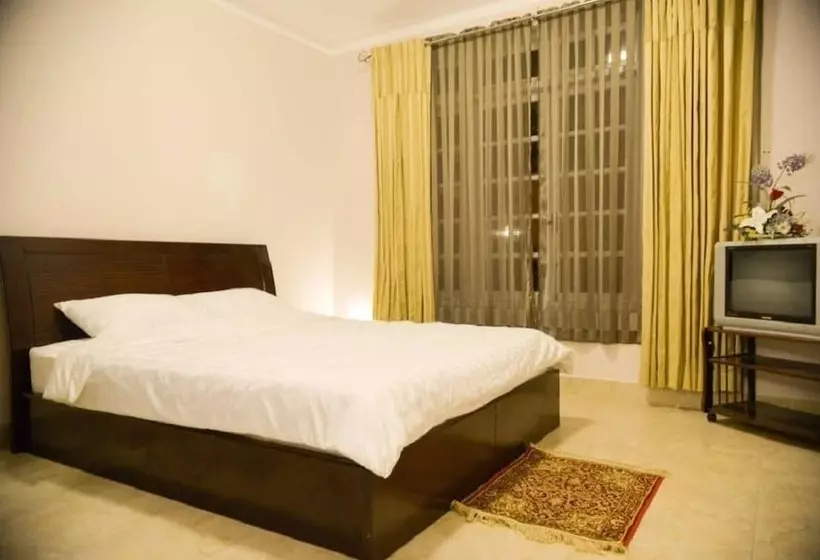 Bonjour Homestay   Hostel