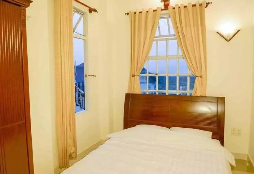 Bonjour Homestay   Hostel