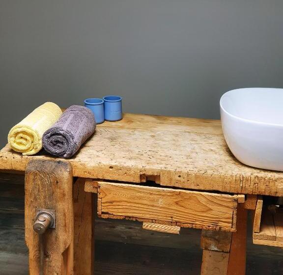 הוסטל La Maison Bisca