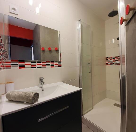 הוסטל La Maison Bisca