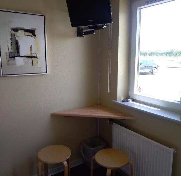 Общежитие Motel Lyren