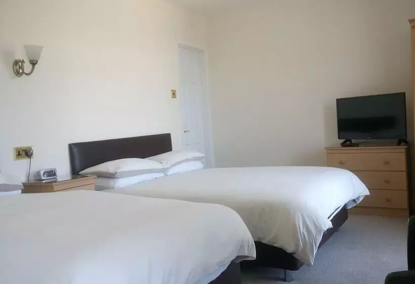 Aamiaismajoitus (B&B) Byrdir House