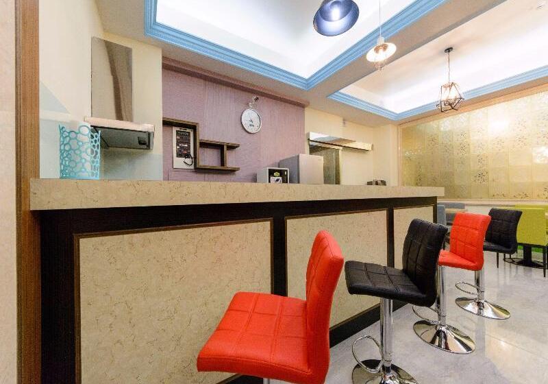 تختخواب و صبحانه Lisinty Resort