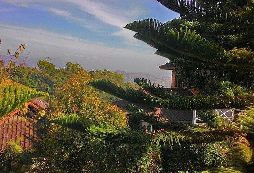 هتل Khaokho Rabiangphu Resort