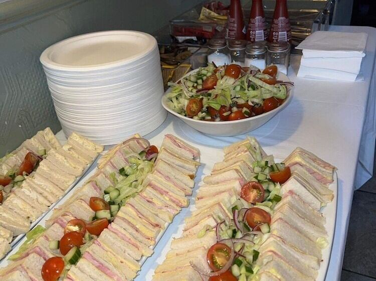 Otel The Queens Head