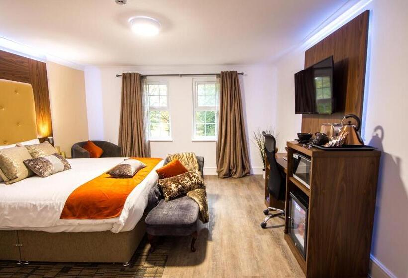 Trivelles Gatwick Hotel & Airport Parking