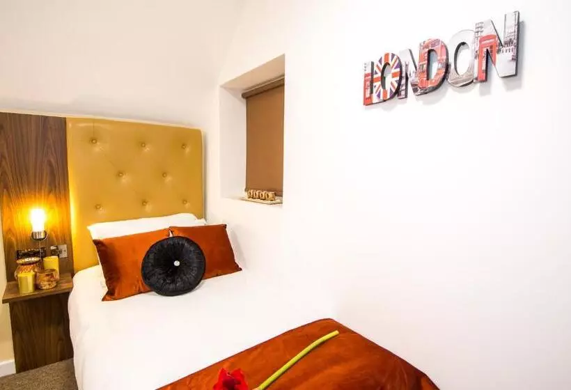 Trivelles Gatwick Hotel & Airport Parking