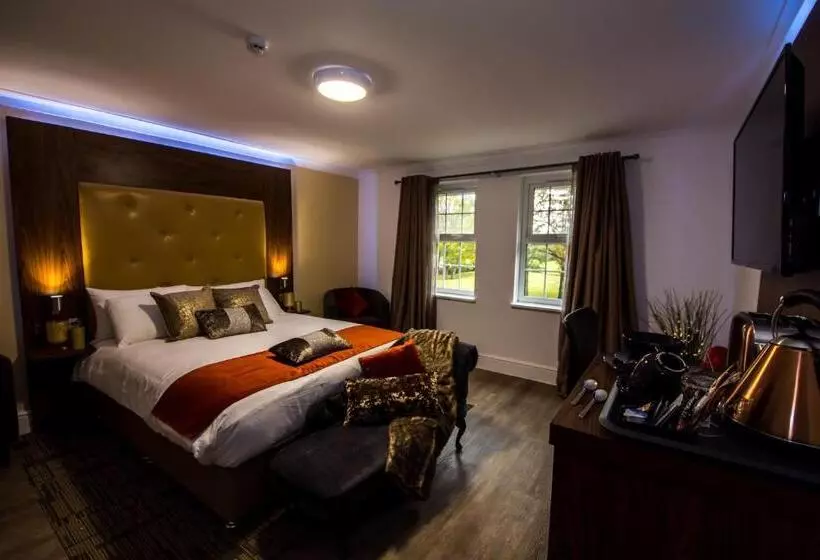 Trivelles Gatwick Hotel & Airport Parking