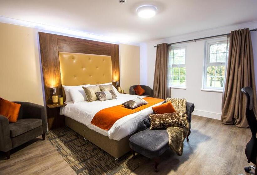 Trivelles Gatwick Hotel & Airport Parking