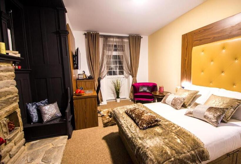 Trivelles Gatwick Hotel & Airport Parking