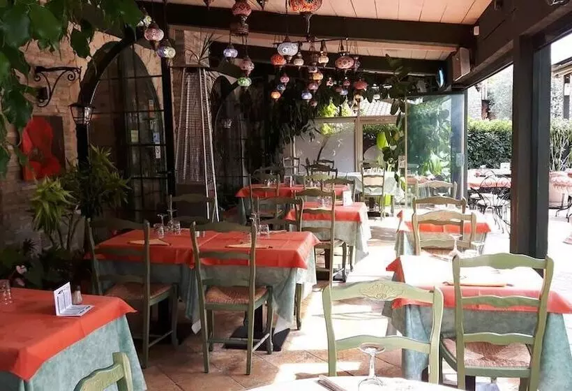 Majatalo Auberge Les Aromes