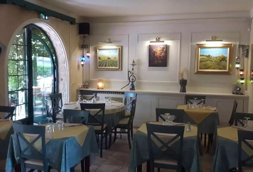 Majatalo Auberge Les Aromes