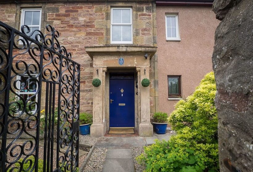 پانسیون Dionard Guest House