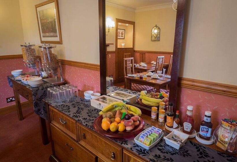 پانسیون Dionard Guest House