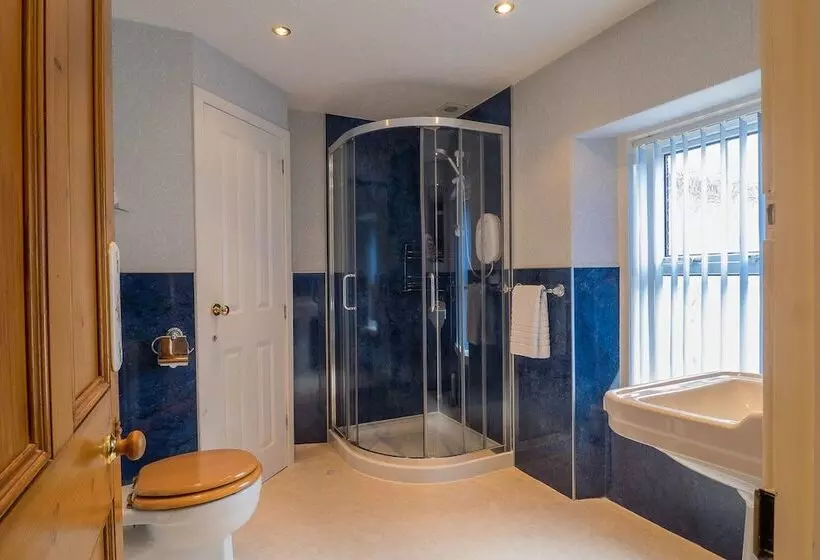 Majatalo Dionard Guest House