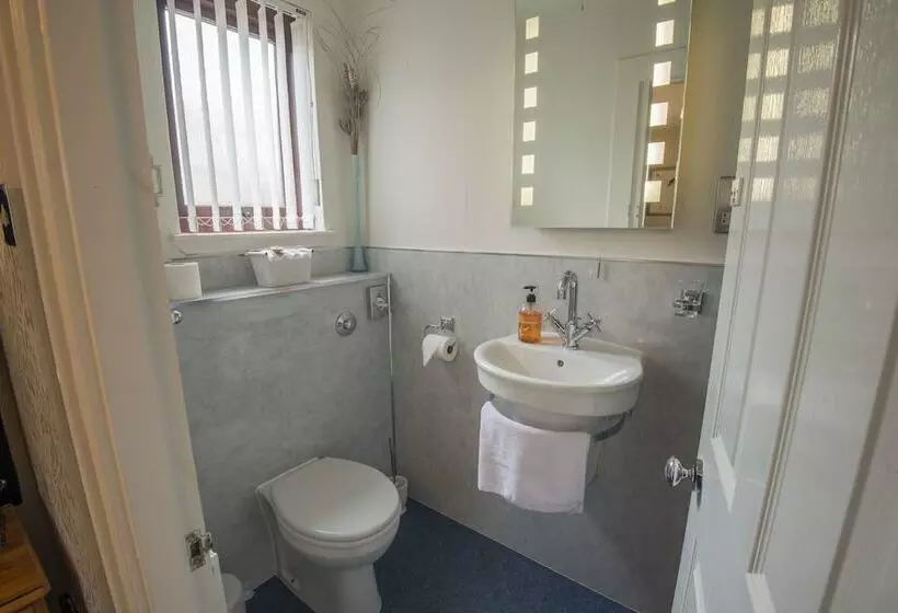 Majatalo Dionard Guest House