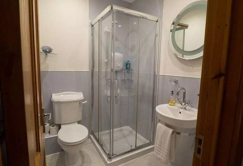 Majatalo Dionard Guest House