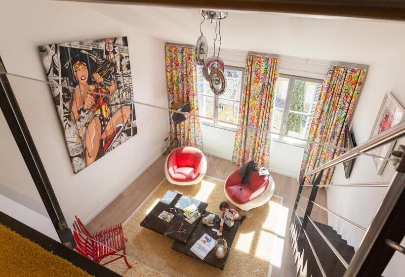 پانسیون Maison Du Collectionneur