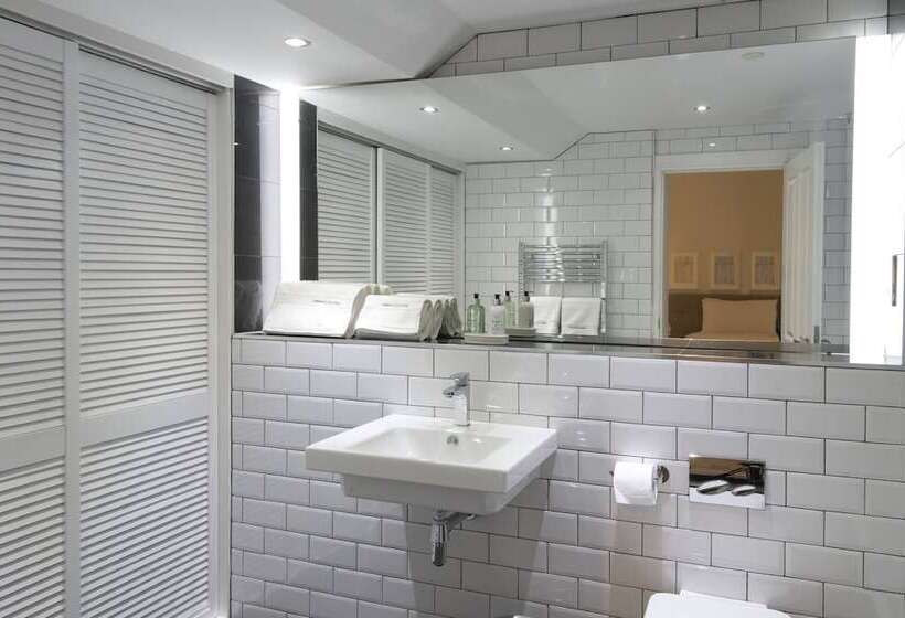 Urban Quarters Serviced Apartments