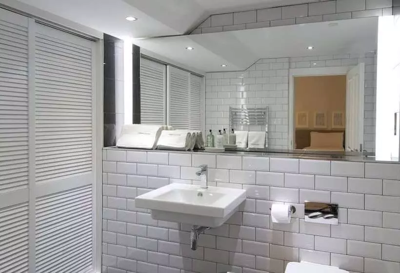 Urban Quarters Serviced Apartments