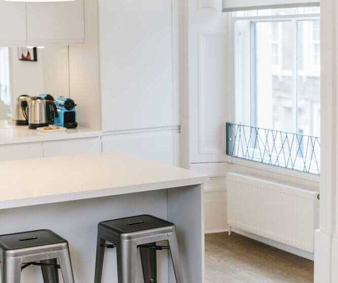 Urban Quarters Serviced Apartments