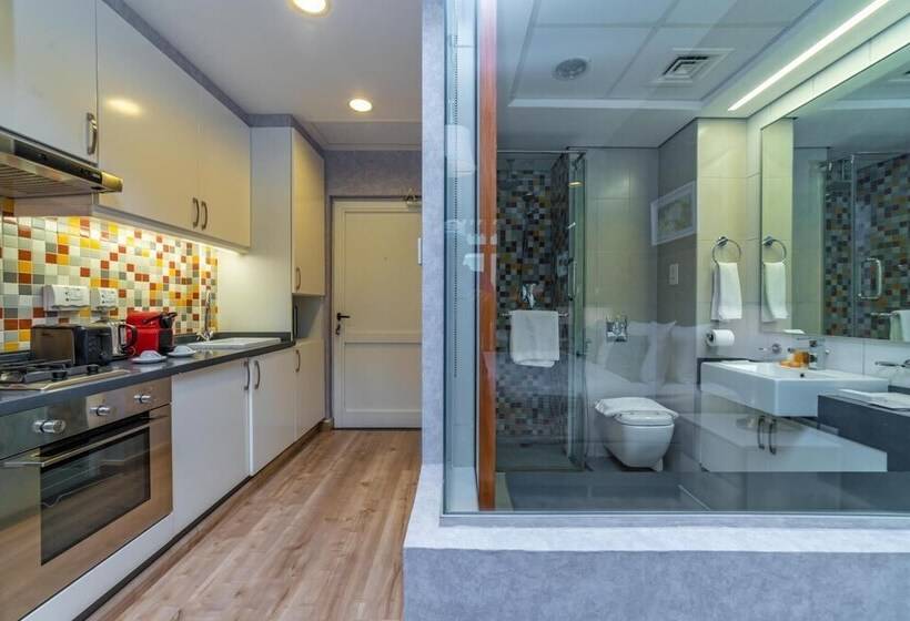 Yanjoon Holiday Homes Palm Views