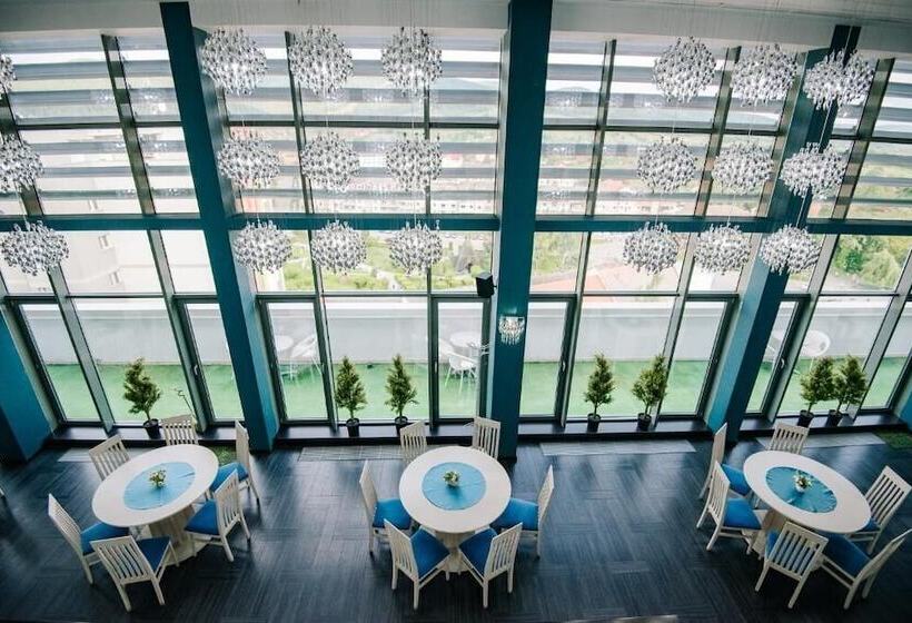 Отель Caprioara Spa&wellness Resort