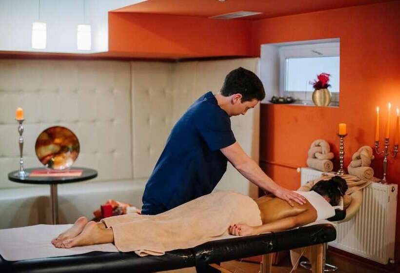 Отель Caprioara Spa&wellness Resort