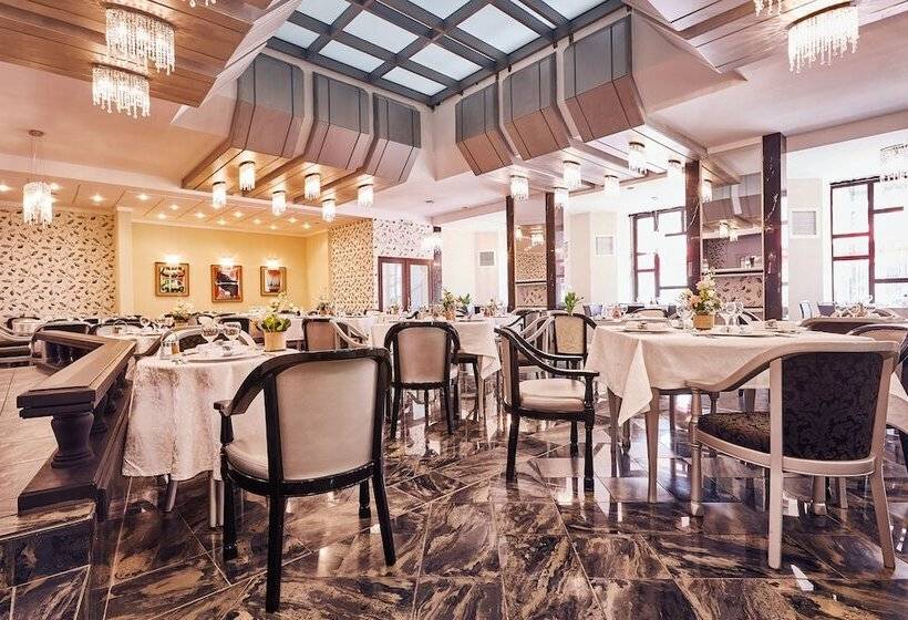 فندق Continental Forum Tirgu Mures