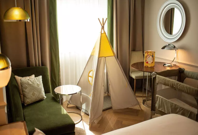 هتل Intercontinental Athenee Palace Bucharest, An Ihg